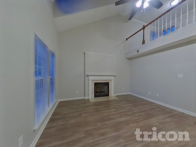 Photo - 149 Lantana Dr