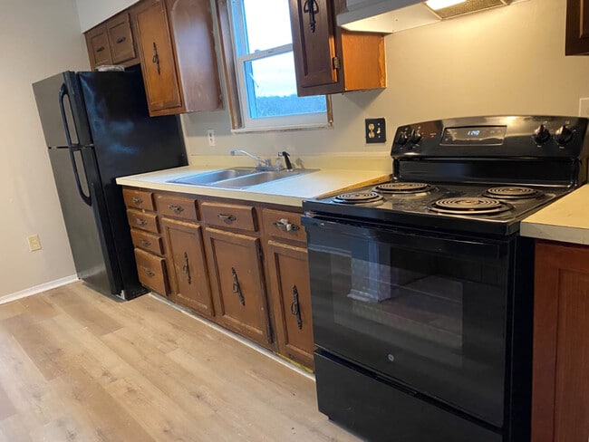 Photo - 168 Brush Hill Ct