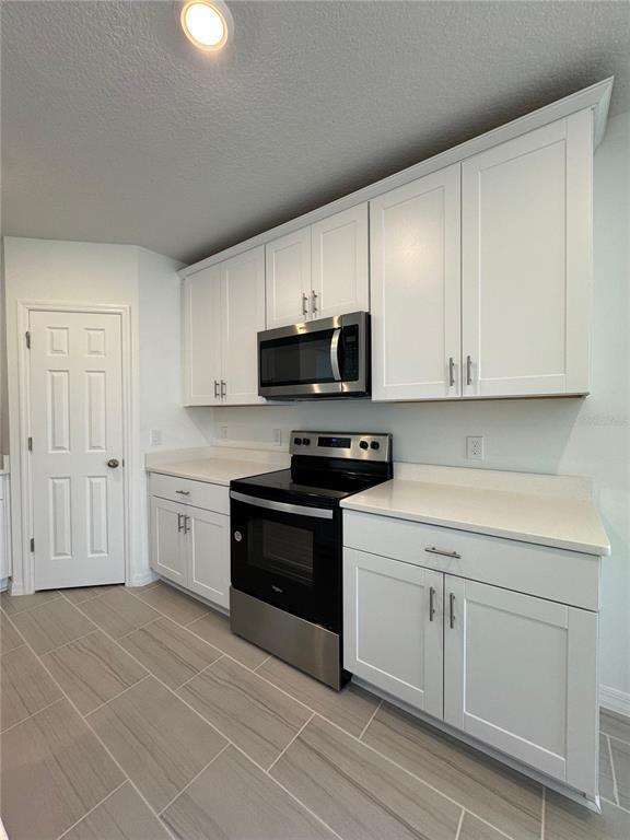 Photo - 3521 Yarian Dr