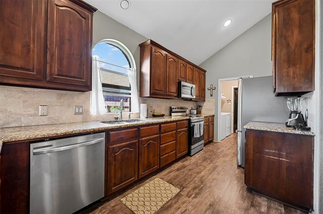 Photo - 5321 Thornbush Dr