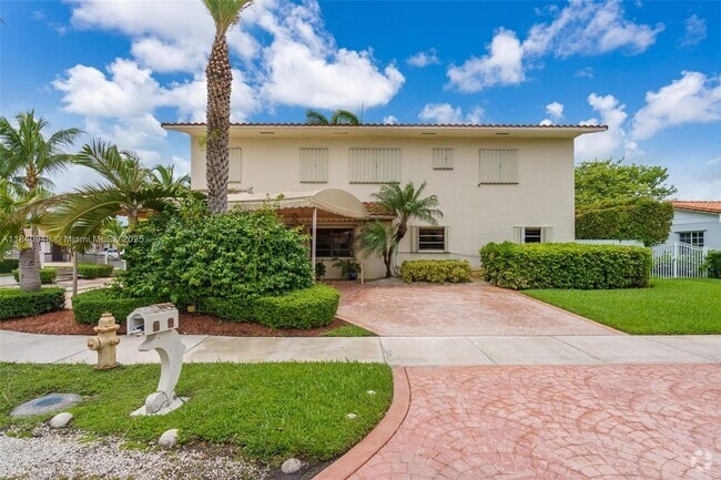 Building Photo - 12845 SW 49th Terrace Rental
