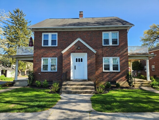 Photo - 22 W Areba Ave Unit 2w