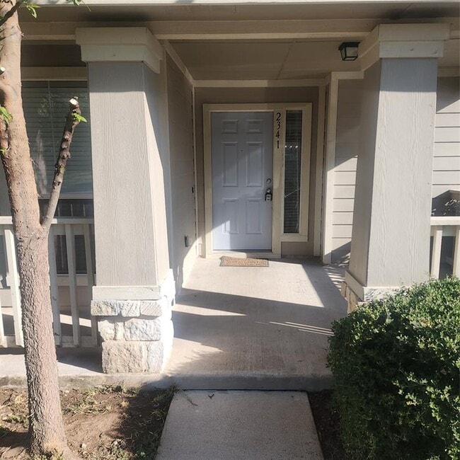 Photo - 2341 Bluffstone Dr