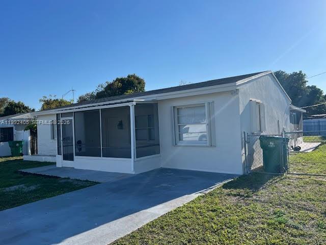 Photo - 2820 SW 65th Ave