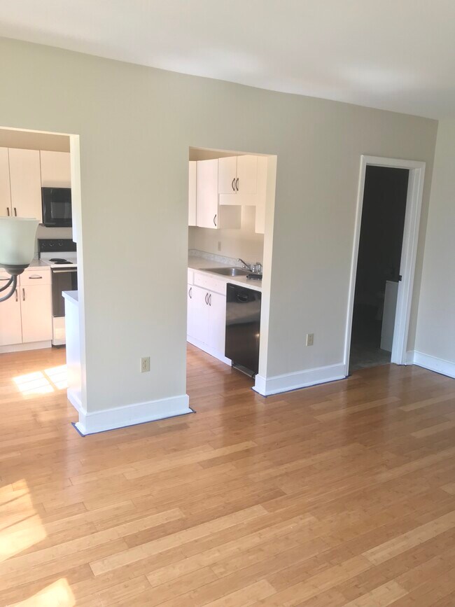291 E Allen St Unit A
