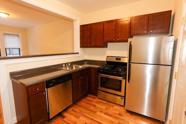 Photo - 4422 N Wolcott Ave Unidad A3