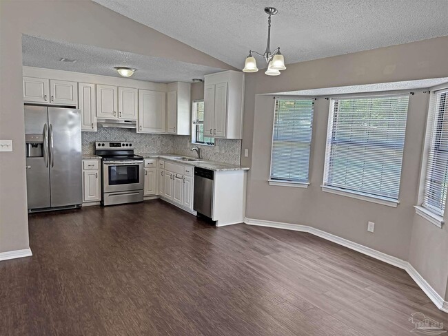 Photo - 7524 Sandy Creek Dr
