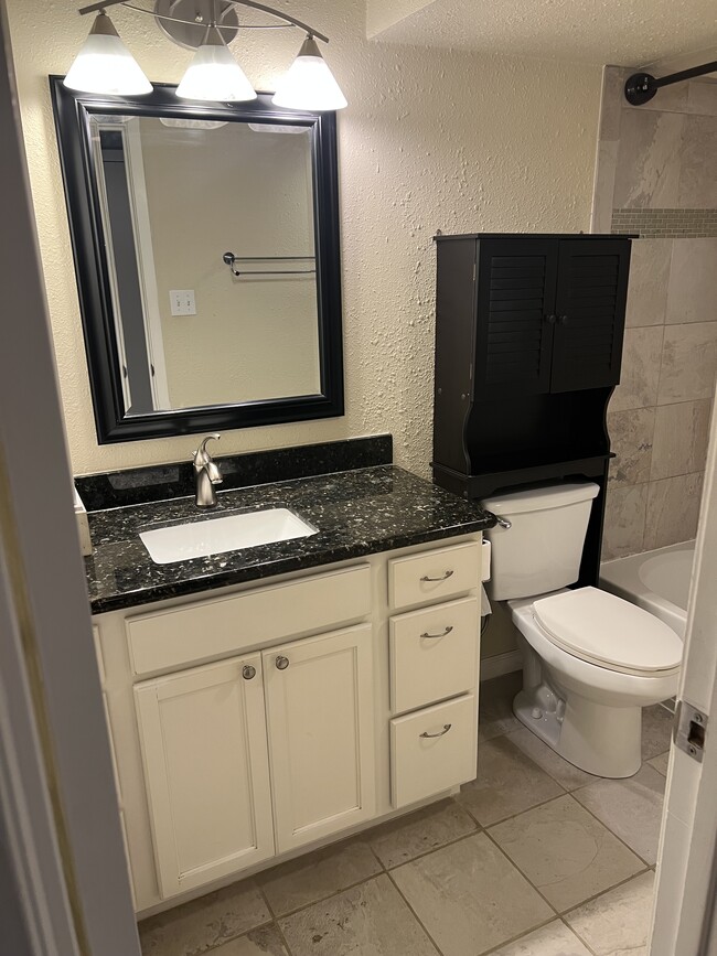 Photo - 7102 N Holiday Dr Unit 7102