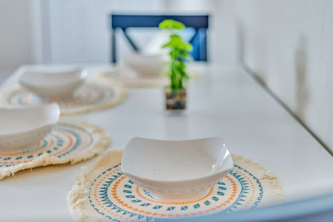 Photo - 1329 Walker Ave Unidad Walker B