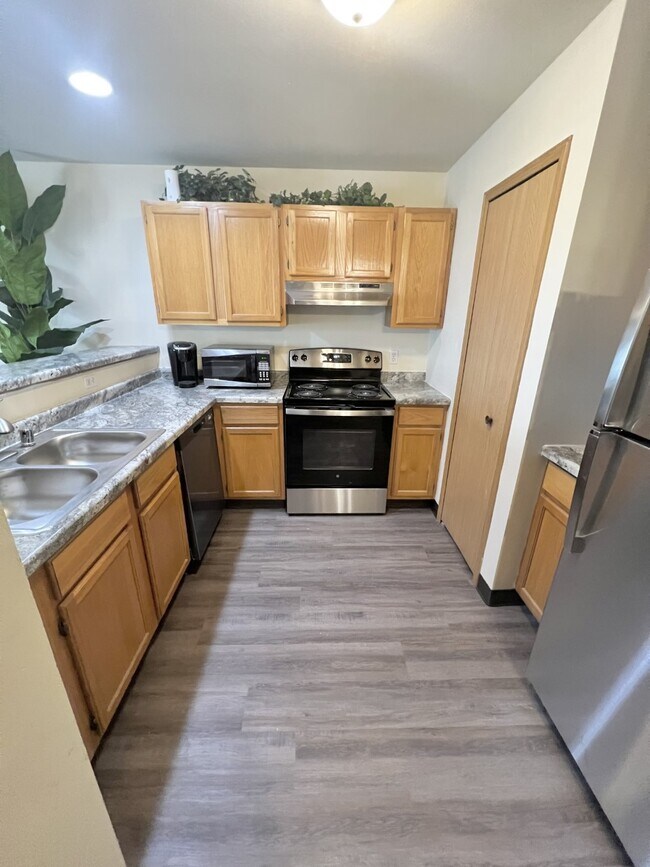 SADDLEBROOK Apartments For Rent in Reedsburg, WI