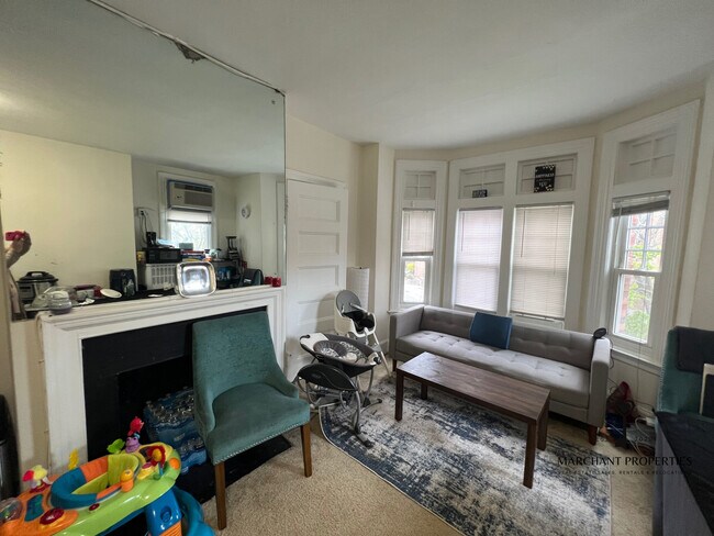 Photo - 1219 Beacon St Unidad 207
