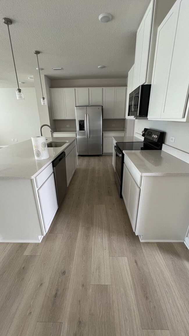 Photo - 6891 Mirage St