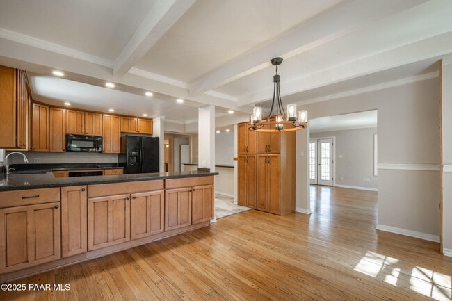 Photo - 847 Clubhouse Dr