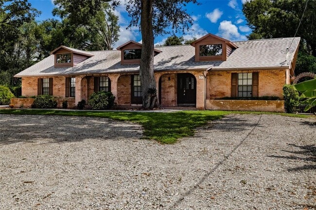 Photo - 501 Bryan Rd