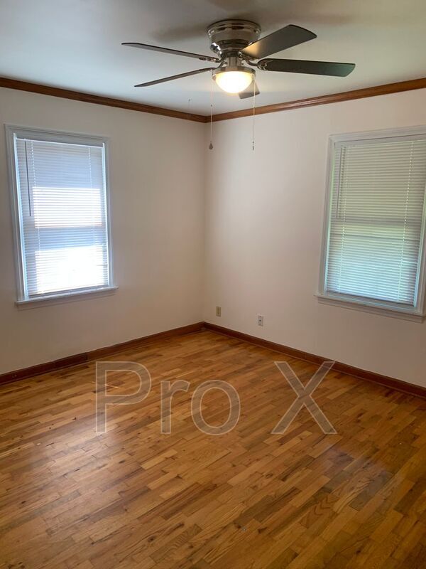 Photo - 2804 Kentucky Ave