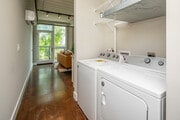 1BR, 1BA - A1 - 640SF - In-Unit Laundry