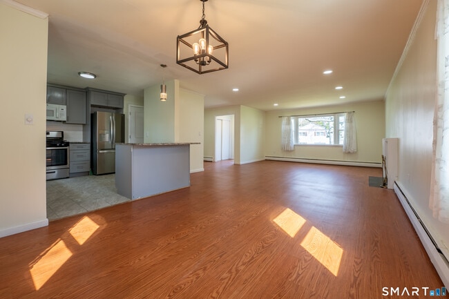 Photo - 115 Hilldale Rd