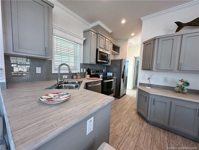 Photo - 219 NE Sunrise Terrace