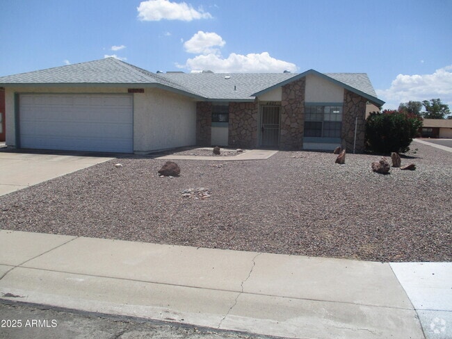 Building Photo - 4607 E Bohl St Rental