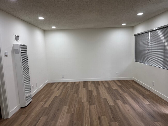 Photo - 14423 Berendo Ave Unit 6