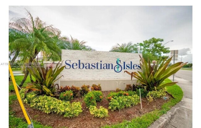 Photo - 149 NE 3rd St