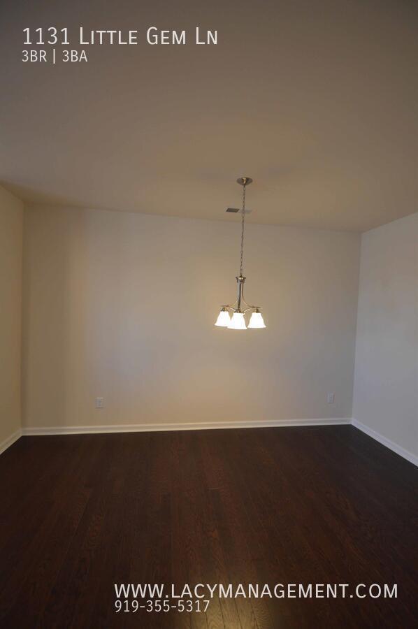 Photo - 1131 Little Gem Ln