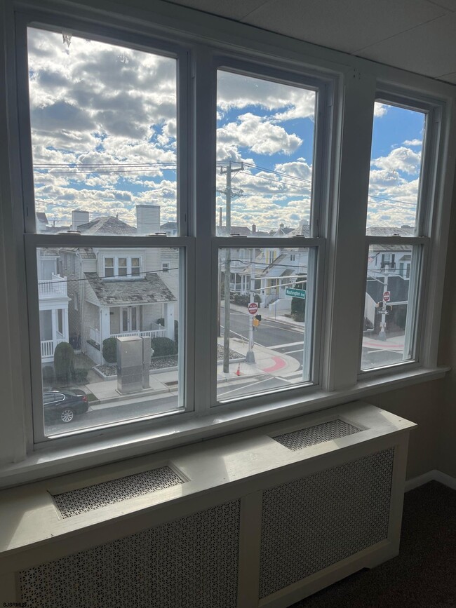 Photo - 7223 Ventnor Ave Unit 3