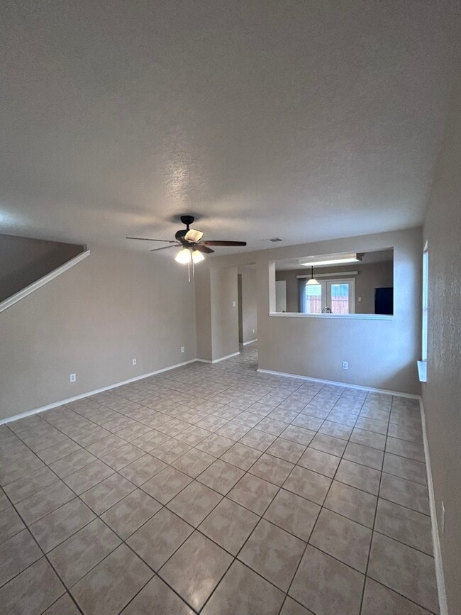 Photo - 841 Barrel Point