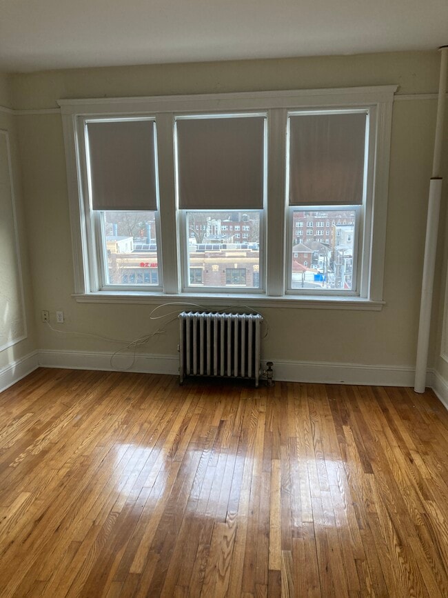 Photo - 1629 Commonwealth Ave Unit 4