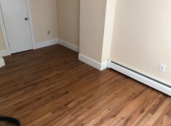 Photo - 883 Harrison Ave Unit 3