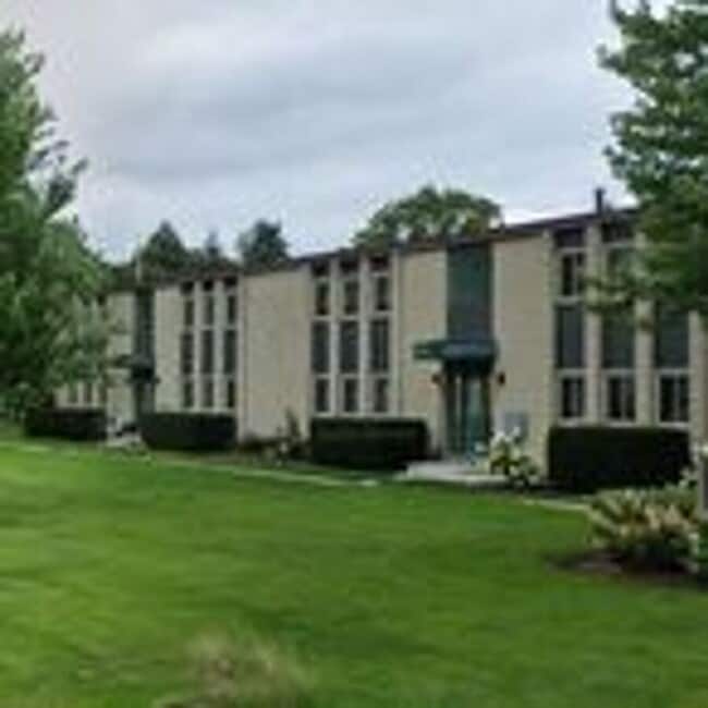 Building Photo - 641 W Park Ave Unit D