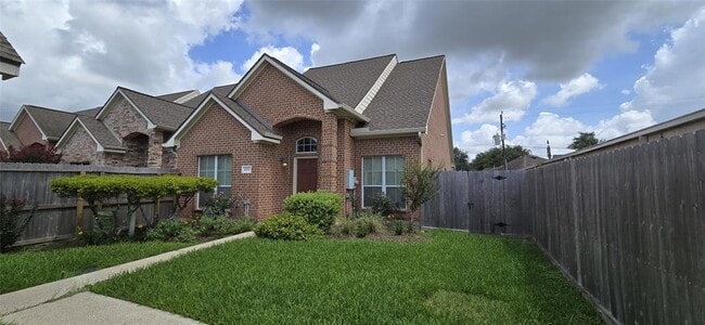 Photo - 1819 Leisure Ct Condo