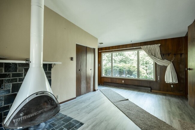 Photo - Come home to the serenity of Mequon-Thiensville