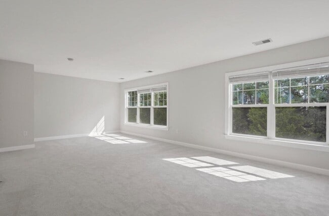 Photo - 8229 Glade Bank Dr