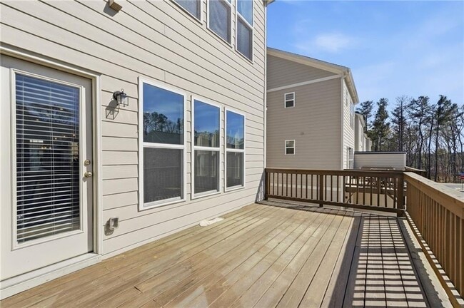 Photo - 361 Watson Ave