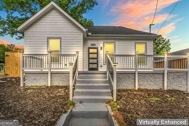 Photo - 620 Echo St NW