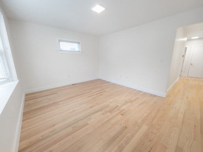 Photo - 54 Wendell St