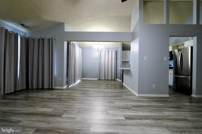 Photo - 505 Regency Pl