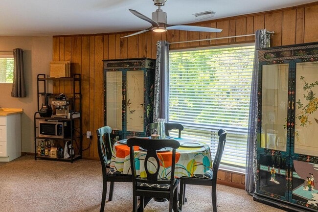 Photo - 516 McIntosh Dr