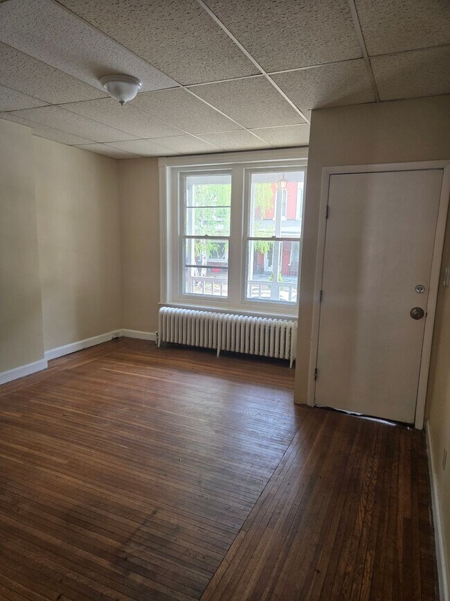 Photo - 32 N Jefferson St Unit 1