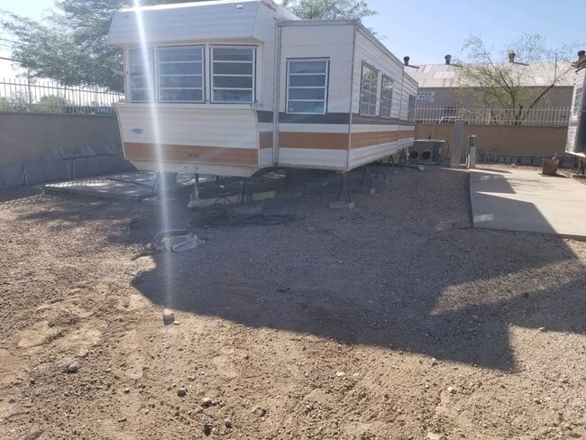 Building Photo - Mobile Homes Available , Under new ownersh... Unit 26