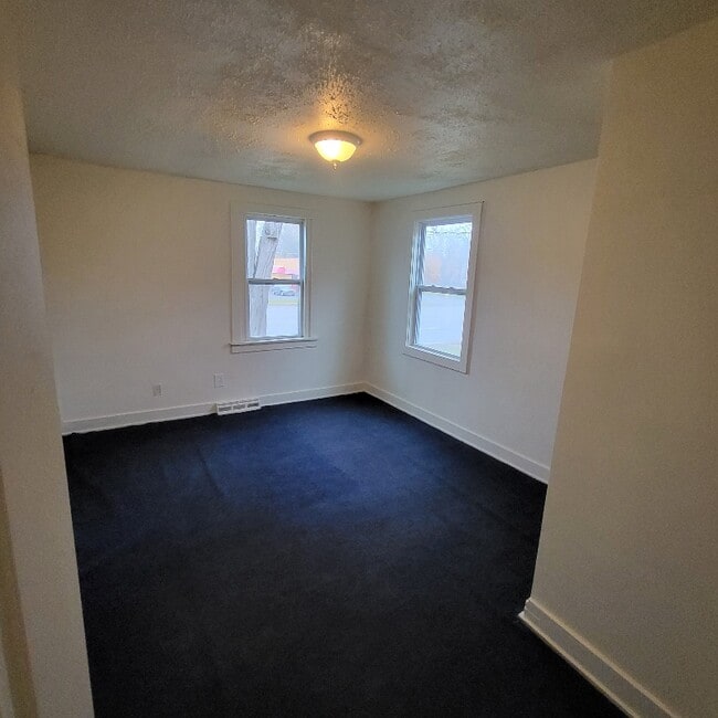 Photo - 1322 E Napier Ave