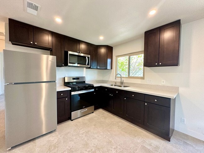 Photo - COMING SOON!  1 Bedroom 1 Bathroom Apartment in Palm Springs W/ Community Pool Unit 04