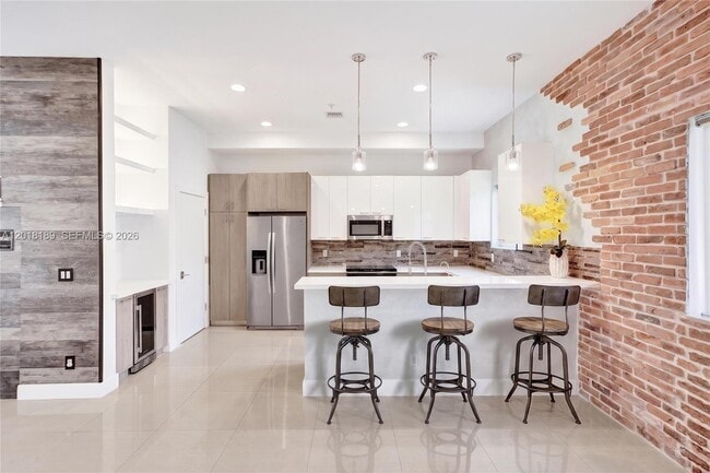 Photo - 820 NE 7th St