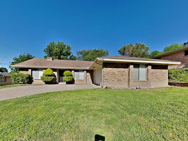Photo - 5525 Fox Hill Ln Casa