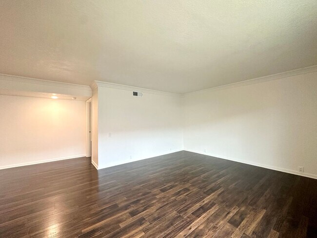 Photo - AVAILABLE NOW! 2 Bedroom 2 Bath UPDATED Co...