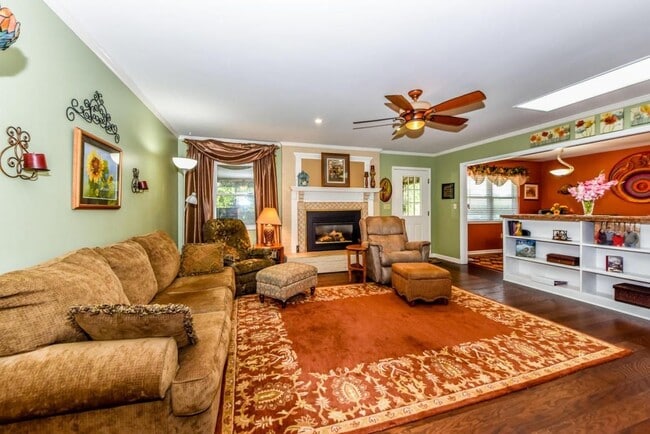 Photo - 1313 Carowinds Cir