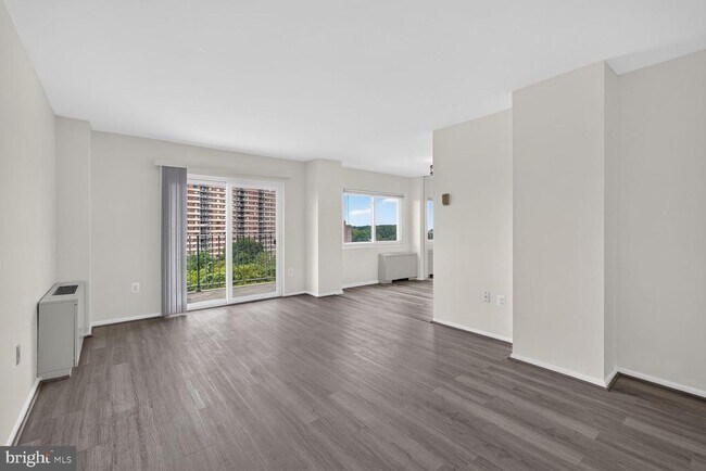 1111 University Blvd W Unit 909-A
