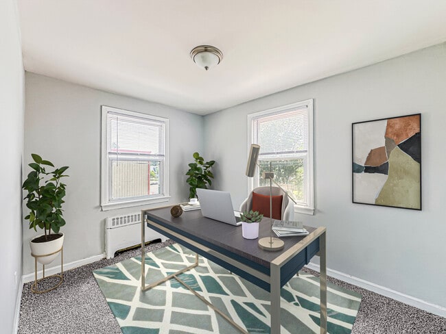 Chestnut Court Apartments