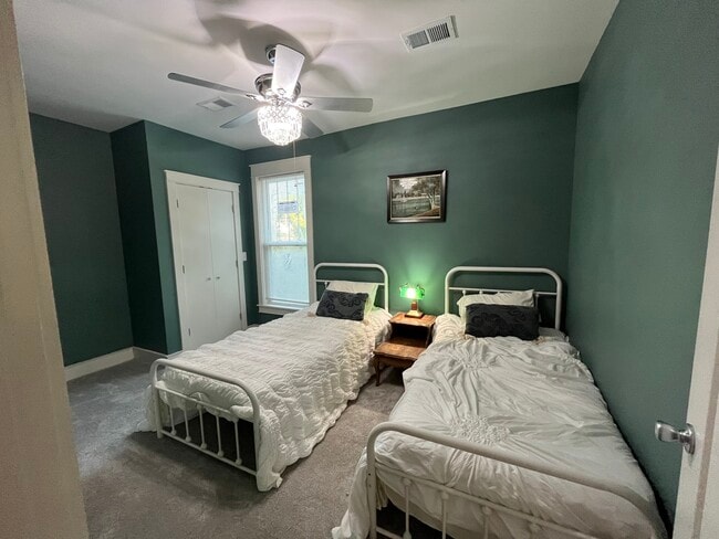 Photo - 423 Fairmont Ave